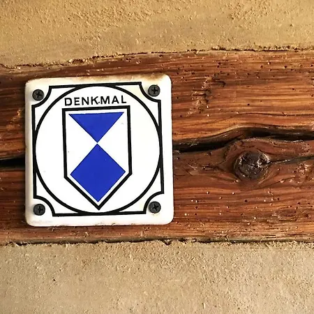 Nyaraló Fachwerkhaus Mit Rustikalem Weinkeller Und Garten, Ganze Unterkunft, Gute Lage Laucha