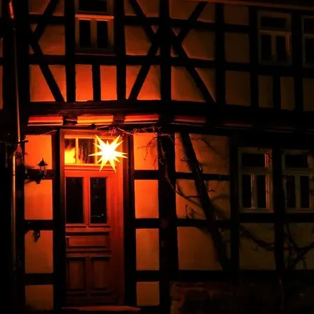 Fachwerkhaus Mit Rustikalem Weinkeller Und Garten, Ganze Unterkunft, Gute Lage בית נופש Laucha (Thuringia)