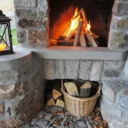 Nyaraló Fachwerkhaus Mit Rustikalem Weinkeller Und Garten, Ganze Unterkunft, Gute Lage *