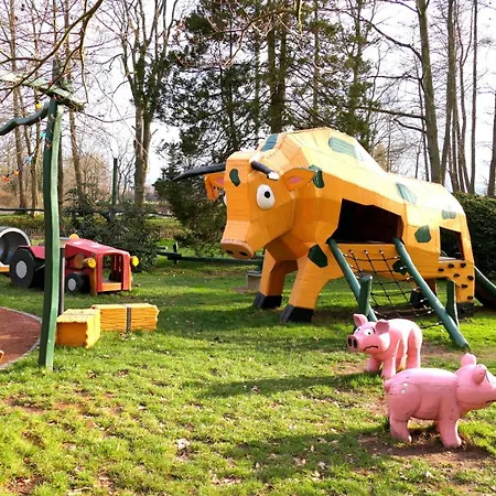 Fachwerkhaus Mit Rustikalem Weinkeller Und Garten, Ganze Unterkunft, Gute Lage *