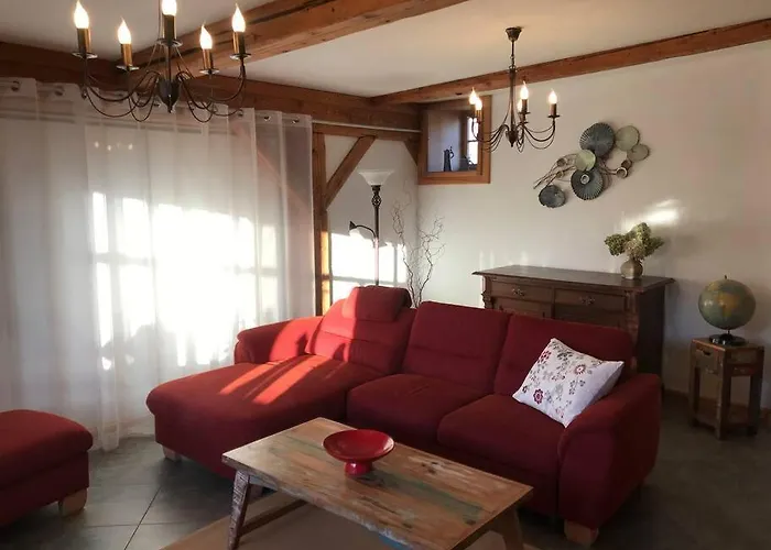 Fachwerkhaus Mit Rustikalem Weinkeller Und Garten, Ganze Unterkunft, Gute Lage