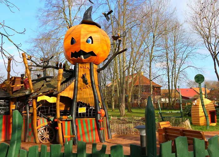 Fachwerkhaus Mit Rustikalem Weinkeller Und Garten, Ganze Unterkunft, Gute Lage Feriehus